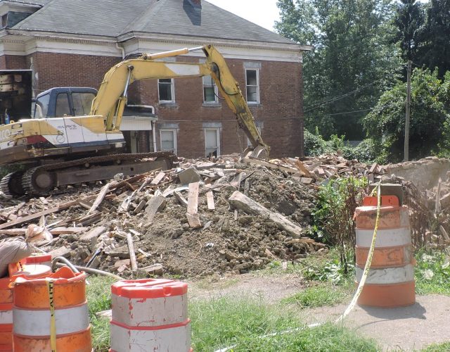 Martins Ferry Mayor John Davies Razes Another Blighted Building In